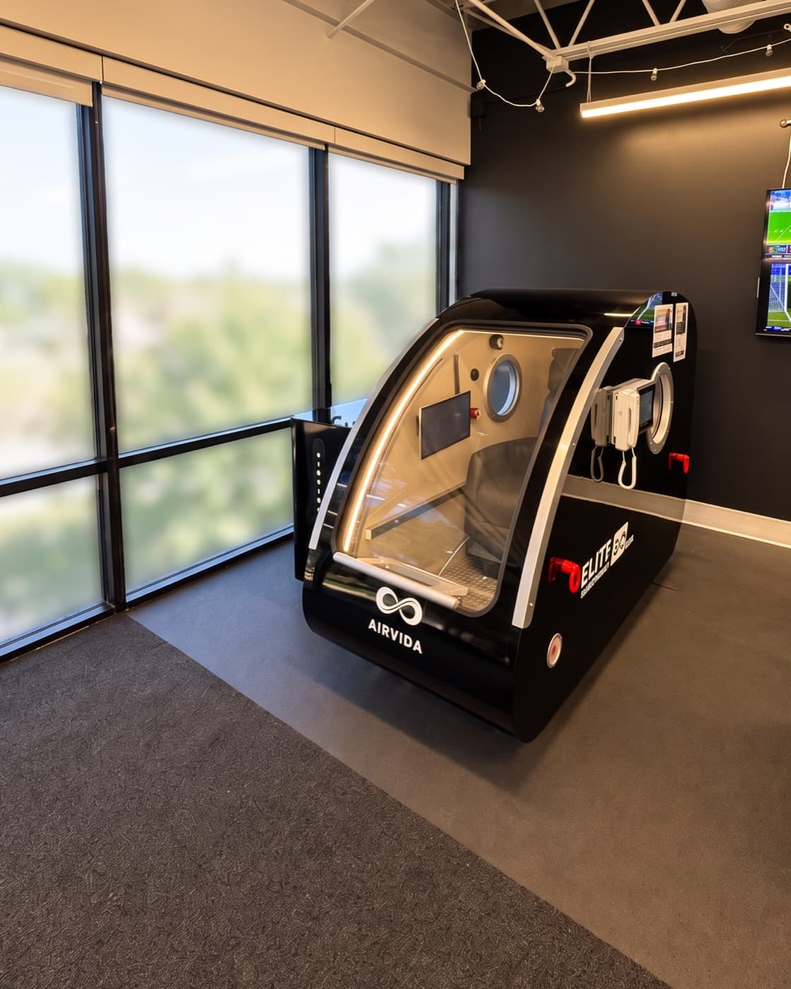 The Airvida Elite hyperbaric chamber at Recover + Perform